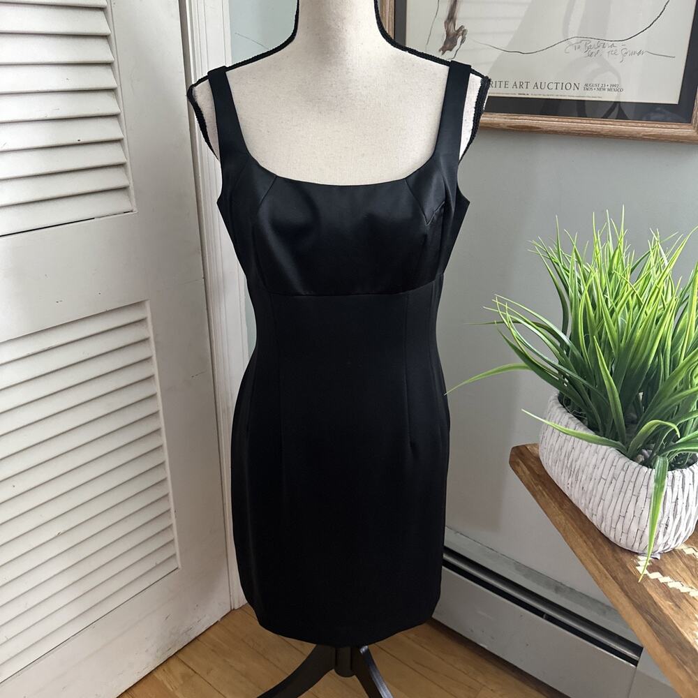 Hannah Hardy Dress 12P Black Satin Cocktail Retro 90s Minimalist Classic Glam